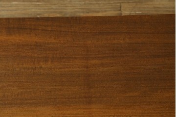 中古　美品　極厚天板　栓材　一枚板　側面玉杢材　深みのある杢目と艶やかな質感が美しいテーブルトップ　(R-082601)