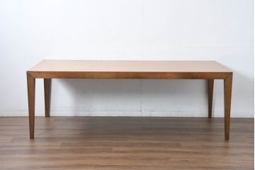 中古　家具ブランド ROCKSTONE(ロックストーン)　TOME　ウォールナット材　モダニズム的なすっきりとしたデザインがおしゃれなダイニングテーブル(4人掛け、6人掛け、食卓)(定価約19万円)(R-082602)