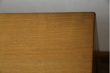 中古　家具ブランド ROCKSTONE(ロックストーン)　TOME　ウォールナット材　モダニズム的なすっきりとしたデザインがおしゃれなダイニングテーブル(4人掛け、6人掛け、食卓)(定価約19万円)(R-082602)