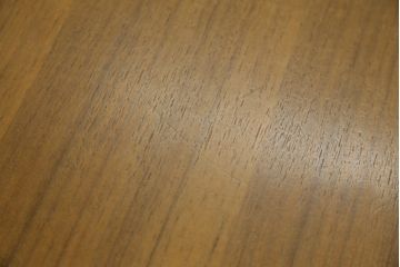 中古　家具ブランド ROCKSTONE(ロックストーン)　TOME　ウォールナット材　モダニズム的なすっきりとしたデザインがおしゃれなダイニングテーブル(4人掛け、6人掛け、食卓)(定価約19万円)(R-082602)
