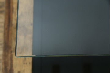 中古　美品　Cassina(カッシーナ)　269MEX(メックス)　空間に広がりと明るさをもたらすローテーブル　現行定価約40万円　(R-082603)