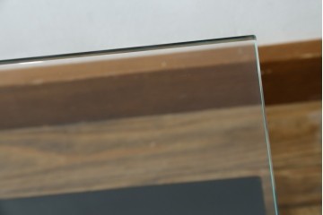 中古　美品　Cassina(カッシーナ)　269MEX(メックス)　空間に広がりと明るさをもたらすローテーブル　現行定価約40万円　(R-082603)