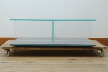 中古　美品　Cassina(カッシーナ)　269MEX(メックス)　空間に広がりと明るさをもたらすローテーブル　現行定価約40万円　(R-082603)