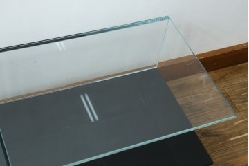 中古　美品　Cassina(カッシーナ)　269MEX(メックス)　機能性と美しさを兼ね備えたローテーブル　現行定価約28万円　(R-082604)