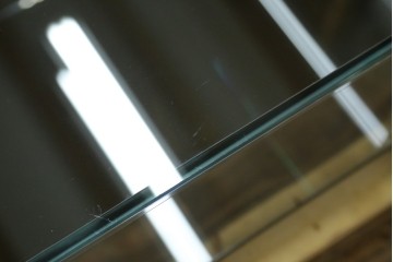 中古　美品　Cassina(カッシーナ)　269MEX(メックス)　機能性と美しさを兼ね備えたローテーブル　現行定価約28万円　(R-082604)