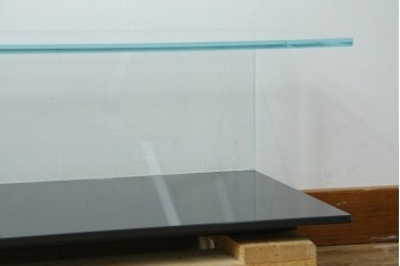 中古　美品　Cassina(カッシーナ)　269MEX(メックス)　機能性と美しさを兼ね備えたローテーブル　現行定価約28万円　(R-082604)
