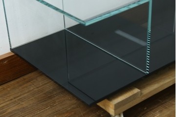 中古　美品　Cassina(カッシーナ)　269MEX(メックス)　機能性と美しさを兼ね備えたローテーブル　現行定価約28万円　(R-082604)