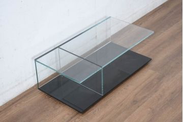 中古　美品　Cassina(カッシーナ)　269MEX(メックス)　機能性と美しさを兼ね備えたローテーブル(センターテーブル、リビングテーブル、スクエアタイプ、ガラステーブル、Gテーブル)(現行定価約28万円)(R-082604)