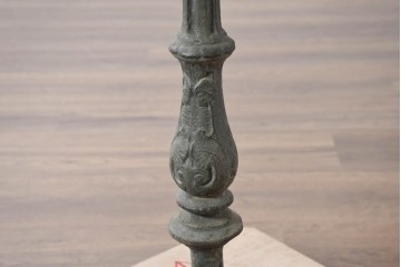 【簡易リペア限定品】　イギリスアンティーク　BUTTERWORTH & DICKINSON LTD BURNLEY　特大!!　幅280cm　トラフスタンド　時を経た質感と堅牢でありながら装飾美を兼ね備えた脚付き陳列棚　(R-082607)