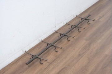 【簡易リペア限定品】　イギリスアンティーク　アイアンの重厚感と経年変化による風合いが魅力のアイアンフック　(R-082608)