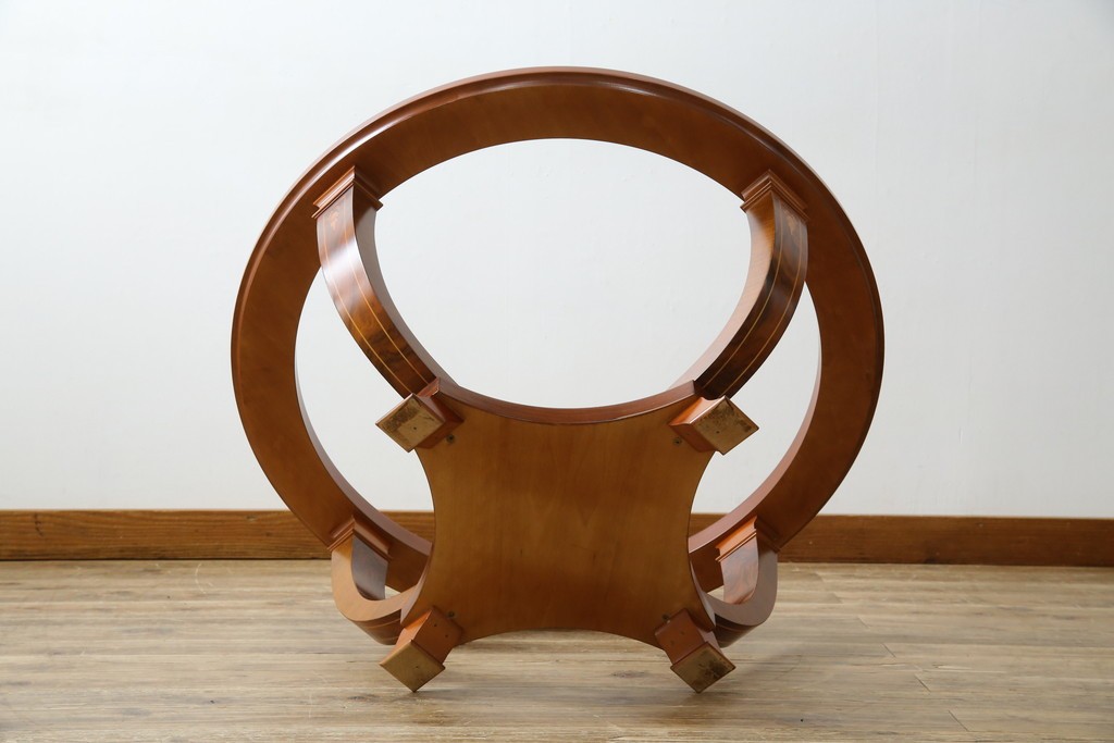 中古　イタリア　空間を格調高く演出する象嵌入りガラストップラウンドテーブル　(R-082609)