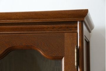 中古　美品!!　北海道旭川 近藤工芸　Solid Furniture OAK (ソリッドファニチャー オーク)　オーク材　クラシカルで上品な佇まいのビューローブックケース(ライティングビューロー、簿記机、本箱、本棚、飾り棚、収納棚、戸棚、ワークデスク、在宅用、在宅ワーク用)(R-082612)