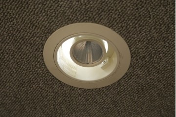中古　美品　OHACO mini(オハコ ミニ)　集中力を高められる移動型ワークルーム　定価約65万円　(R-082613)