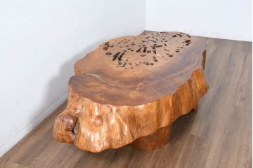 中古　民芸家具　極厚一枚板!無垢屋久杉を輪切りにした大振りの座卓(ローテーブル、センターテーブル、リビングテーブル)(定価約120万円)(R-082618)