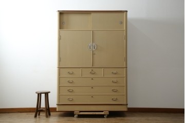 中古　美品　衣装盆付き　桑材のアクセントが美しい気品漂う桐箪笥　定価約170万円　(R-082619)