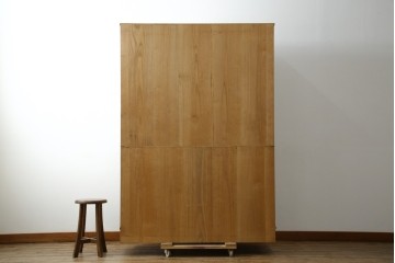 中古　美品　衣装盆付き　桑材のアクセントが美しい気品漂う桐箪笥　定価約170万円　(R-082619)