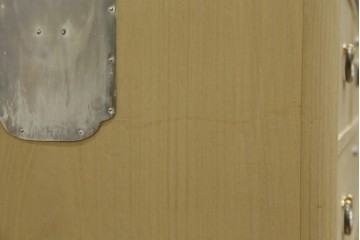 中古　美品　衣装盆付き　桑材のアクセントが美しい気品漂う桐箪笥　定価約170万円　(R-082619)