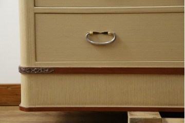 中古　美品　衣装盆付き　桑材のアクセントが美しい気品漂う桐箪笥　定価約170万円　(R-082619)