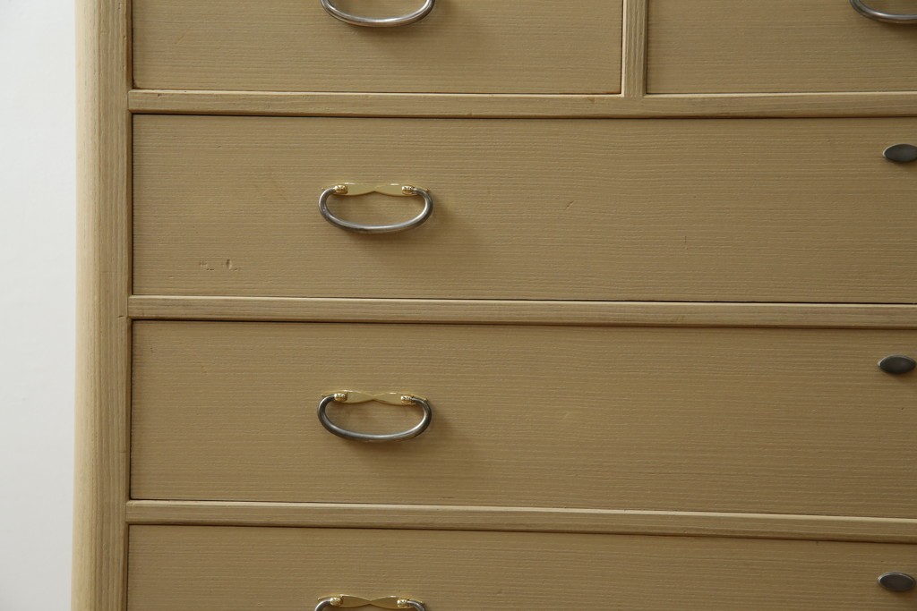 中古　美品　衣装盆付き　桑材のアクセントが美しい気品漂う桐箪笥　定価約170万円　(R-082619)