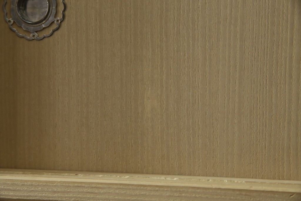 中古　美品　衣装盆付き　桑材のアクセントが美しい気品漂う桐箪笥　定価約170万円　(R-082619)