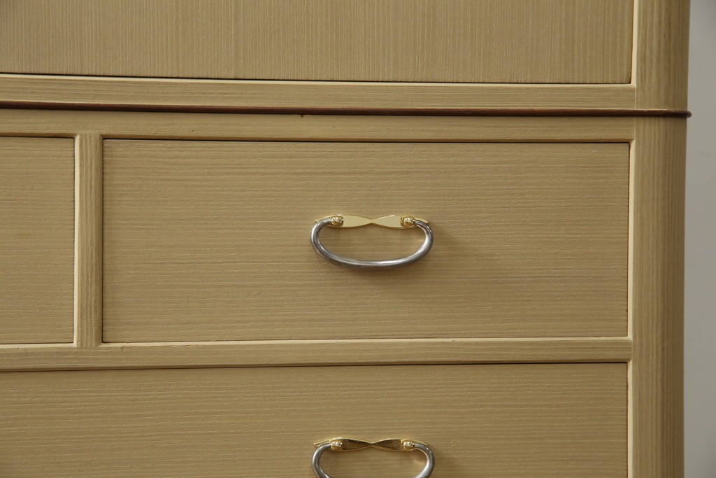 中古　美品　衣装盆付き　桑材のアクセントが美しい気品漂う桐箪笥　定価約170万円　(R-082619)