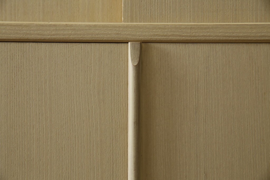 中古　美品　衣装盆付き　桑材のアクセントが美しい気品漂う桐箪笥　定価約170万円　(R-082619)