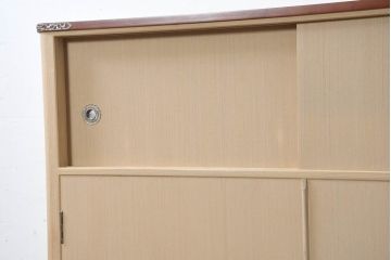 中古　美品　衣装盆付き　桑材のアクセントが美しい気品漂う桐箪笥・上段(桐たんす、衣装箪笥、収納箪笥、着物箪笥、和タンス、サイドボード、サイドキャビネット)(R-082620)
