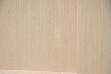 中古　美品　衣装盆付き　桑材のアクセントが美しい気品漂う桐箪笥・上段(桐たんす、衣装箪笥、収納箪笥、着物箪笥、和タンス、サイドボード、サイドキャビネット)(R-082620)