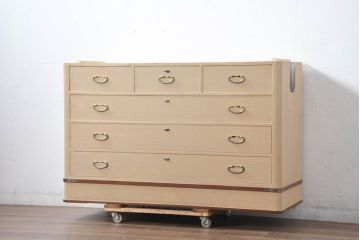 中古　美品　桑材のアクセントが美しい気品漂う桐箪笥・下段(桐たんす、衣装箪笥、収納箪笥、整理箪笥、和タンス、サイドチェスト、引き出し)(R-082621)