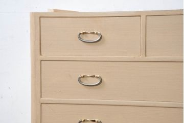 中古　美品　桑材のアクセントが美しい気品漂う桐箪笥・下段(桐たんす、衣装箪笥、収納箪笥、整理箪笥、和タンス、サイドチェスト、引き出し)(R-082621)