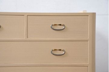 中古　美品　桑材のアクセントが美しい気品漂う桐箪笥・下段(桐たんす、衣装箪笥、収納箪笥、整理箪笥、和タンス、サイドチェスト、引き出し)(R-082621)