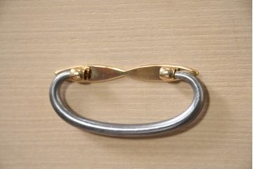 中古　美品　桑材のアクセントが美しい気品漂う桐箪笥・下段(桐たんす、衣装箪笥、収納箪笥、整理箪笥、和タンス、サイドチェスト、引き出し)(R-082621)