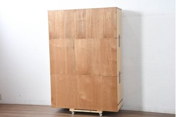 中古　美品　桑材のアクセントが映える上品な桐箪笥(桐たんす、衣装箪笥、収納箪笥、整理箪笥、引き出し、和タンス、チェスト、バラ売り可能)(R-082625)