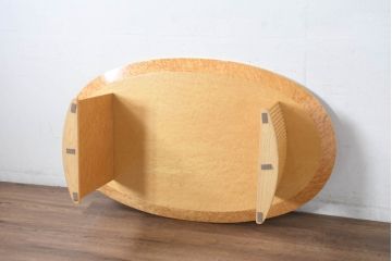 中古　超美品!!　松創(MATSUSO・マツソウ)　バーズアイメープル　お部屋にナチュラルな温もりと洗練された個性をプラスするリビングテーブル(ローテーブル、センターテーブル、オーバルテーブル)(定価約60万円)(R-082630)