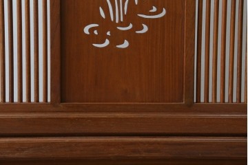 和製ビンテージ　花梨(カリン)材　透かし彫り　彫刻入り　竹梅・花鳥図　緻密な彫刻が施された美しい衝立て　(R-082631)