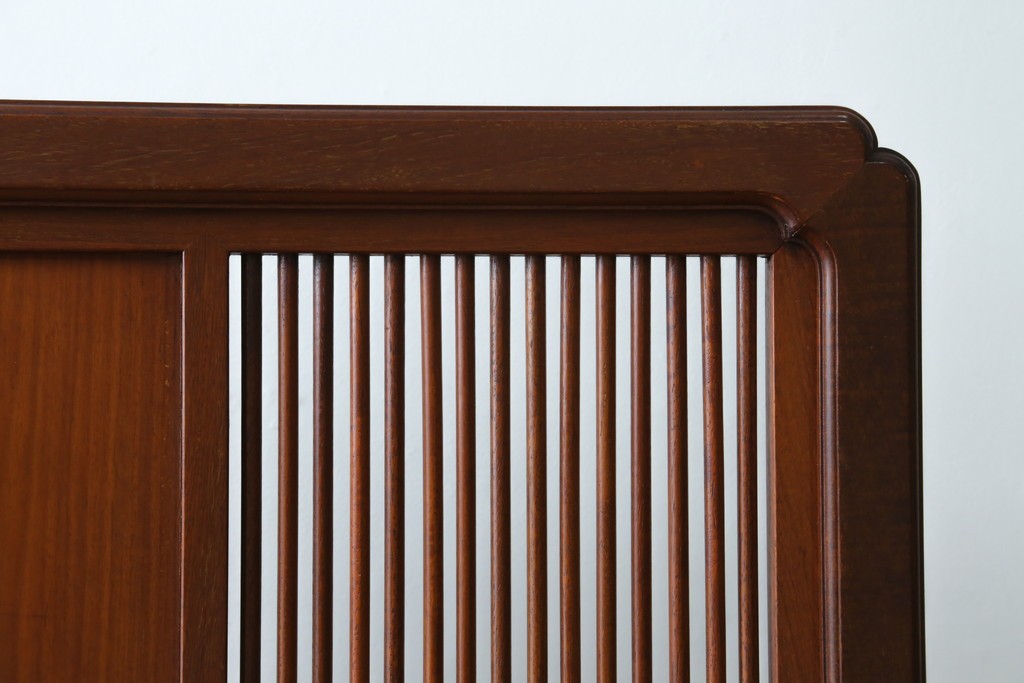 和製ビンテージ　花梨(カリン)材　透かし彫り　彫刻入り　竹梅・花鳥図　緻密な彫刻が施された美しい衝立て　(R-082631)