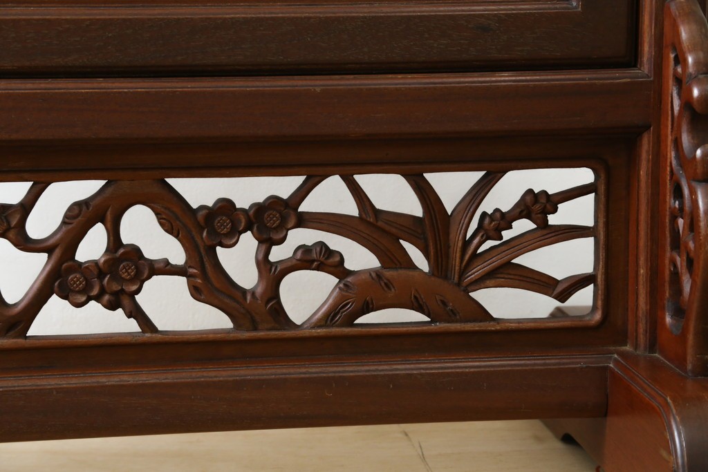 和製ビンテージ　花梨(カリン)材　透かし彫り　彫刻入り　竹梅・花鳥図　緻密な彫刻が施された美しい衝立て　(R-082631)