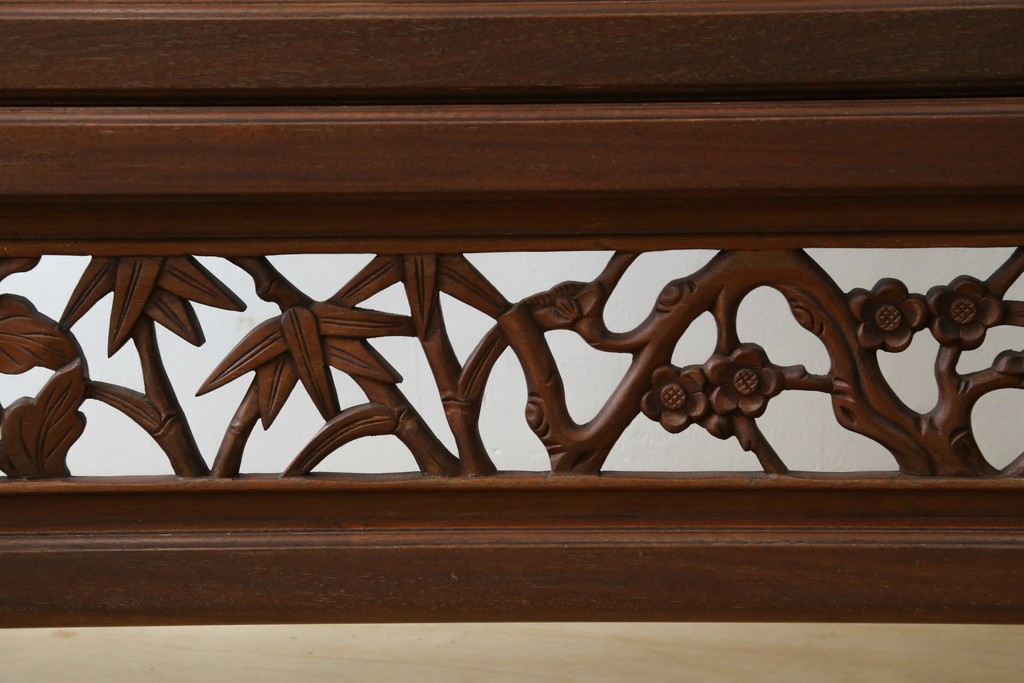 和製ビンテージ　花梨(カリン)材　透かし彫り　彫刻入り　竹梅・花鳥図　緻密な彫刻が施された美しい衝立て　(R-082631)