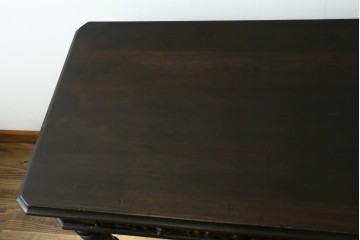 フランスアンティーク　1890年頃　ウォールナット材　彫刻入り　2杯の引き出しを備えたコンソールテーブル　(R-082633)