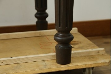 フランスアンティーク　1890年頃　ウォールナット材　彫刻入り　2杯の引き出しを備えたコンソールテーブル　(R-082633)