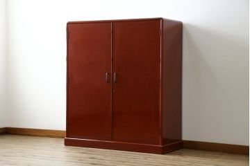 中古　美品!!　高級品!!　総漆塗り　艶やかな朱塗りが美しい色合いの総桐着物箪笥(衣装箪笥、収納箪笥、和タンス、桐たんす、桐箪笥)(定価推定約120万円)(R-082636)