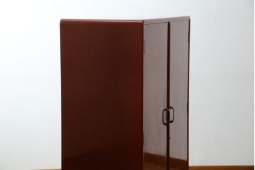 中古　美品!!　高級品!!　総漆塗り　艶やかな朱塗りが美しい色合いの総桐着物箪笥(衣装箪笥、収納箪笥、和タンス、桐たんす、桐箪笥)(定価推定約120万円)(R-082636)
