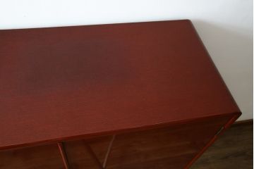 中古　美品!!　高級品!!　総漆塗り　艶やかな朱塗りが美しい色合いの総桐着物箪笥(衣装箪笥、収納箪笥、和タンス、桐たんす、桐箪笥)(定価推定約120万円)(R-082636)