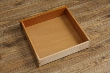 イギリスビンテージ　nathan社(ネイサン)　スライド式メモパッド付き　十字型の意匠が特徴的なコンパクトデスク(サイドテーブル、テレフォンテーブル、片袖机、ワークデスク、在宅用、在宅ワーク用、電話台、英国、ヴィンテージ)(R-082645)