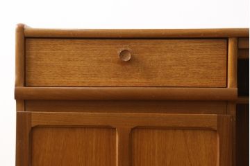 イギリスビンテージ　nathan社(ネイサン)　スライド式メモパッド付き　十字型の意匠が特徴的なコンパクトデスク(サイドテーブル、テレフォンテーブル、片袖机、ワークデスク、在宅用、在宅ワーク用、電話台、英国、ヴィンテージ)(R-082645)