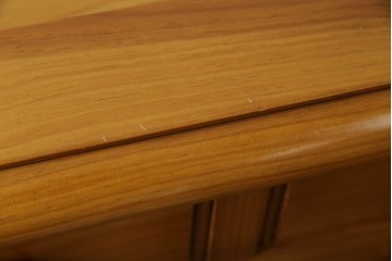 中古　美品　アメリカ輸入家具　パイン材　縦型　カントリースタイルの空間づくりにおすすめのトールチェスト　(R-082646)