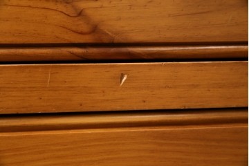 中古　美品　アメリカ輸入家具　パイン材　縦型　カントリースタイルの空間づくりにおすすめのトールチェスト　(R-082646)