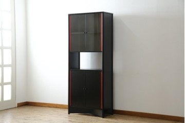 中古　Cassina(カッシーナ)　Brera(ブレラ)　モダンなデザインが素敵な縦型キャビネット　(R-082649)