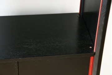 中古　Cassina(カッシーナ)　Brera(ブレラ)　モダンなデザインが素敵な縦型キャビネット　(R-082649)