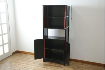 中古　Cassina(カッシーナ)　Brera(ブレラ)　モダンなデザインが素敵な縦型キャビネット　(R-082649)